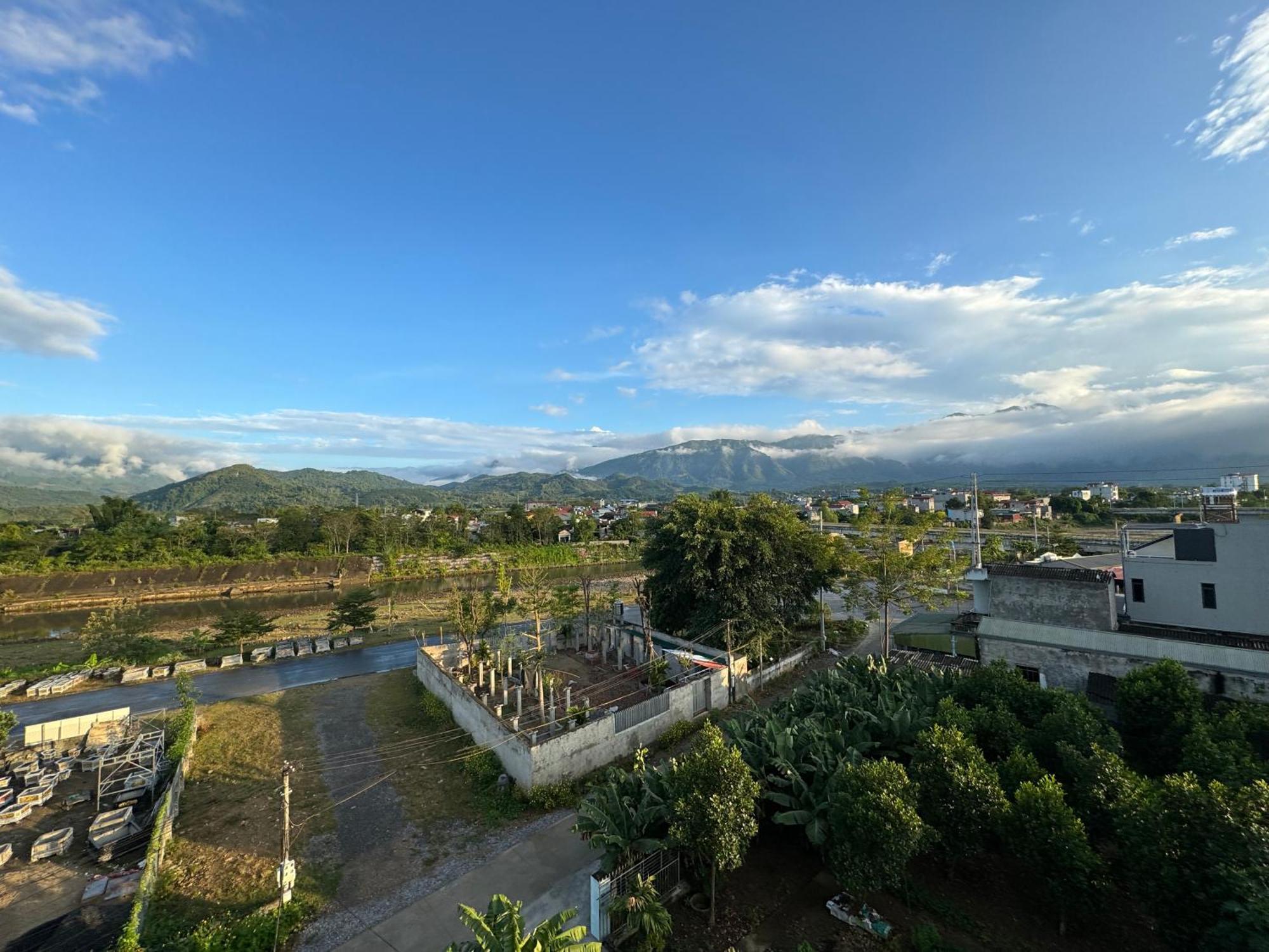 Nha Nghi Ngoc Anh Hotel Nghia Lo Bagian luar foto
