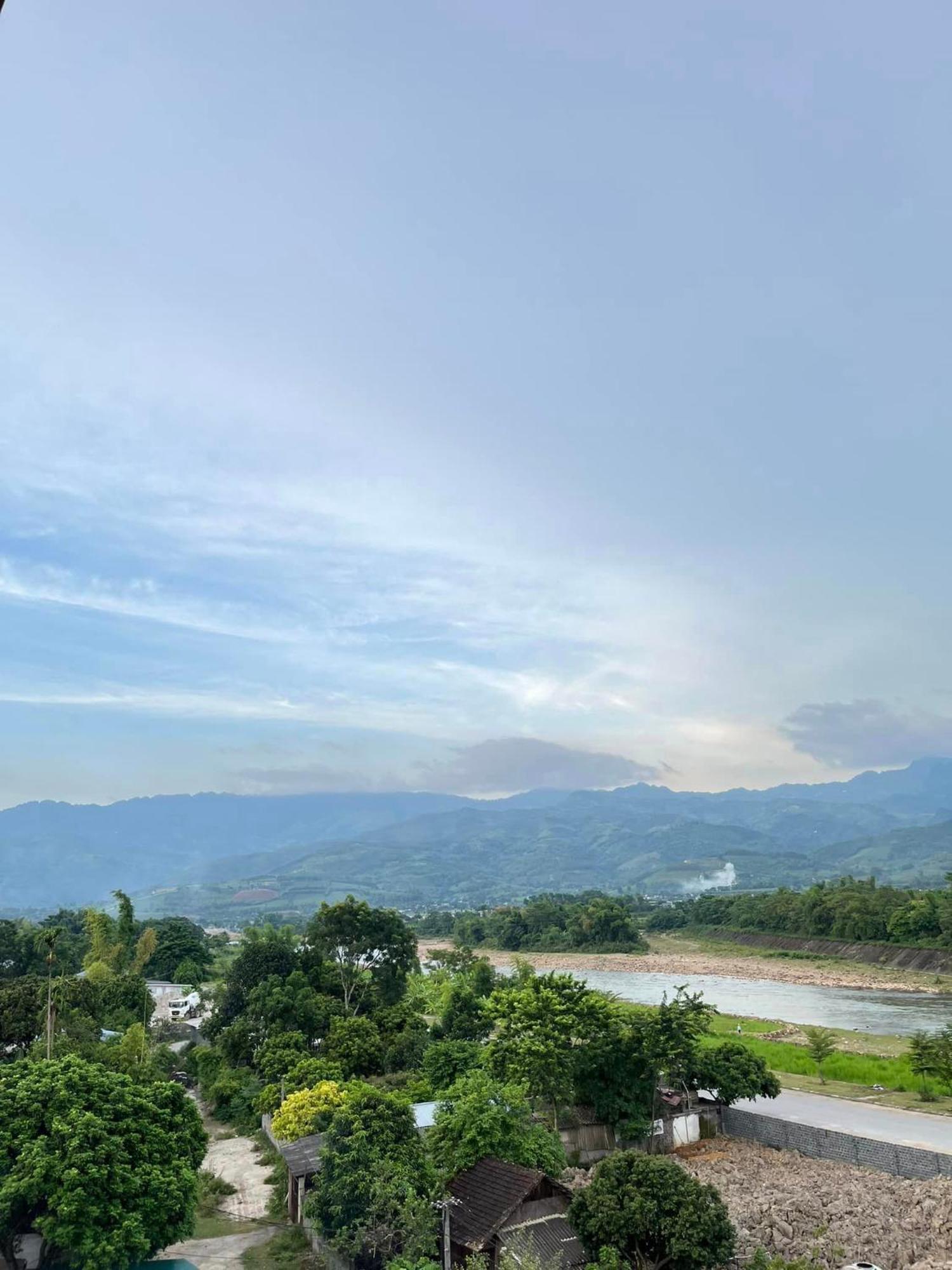 Nha Nghi Ngoc Anh Hotel Nghia Lo Bagian luar foto